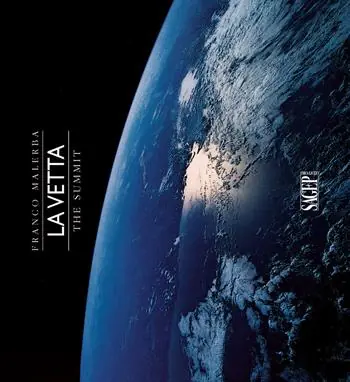Spedito Oggi La vetta-The summit. Ediz. bilingue