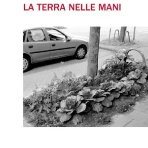 La terra nelle mani Prezzo Di Fabbrica